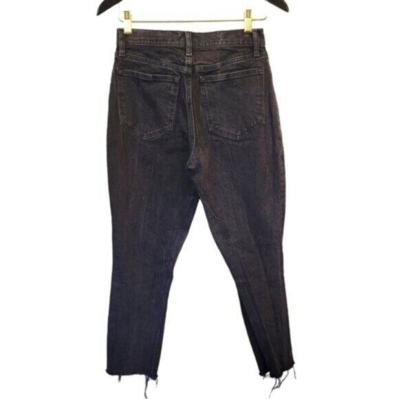 Abercrombie & Fitch | High Rise Mom Jean Distressed knee Raw Hem Black - Picture 2 of 7